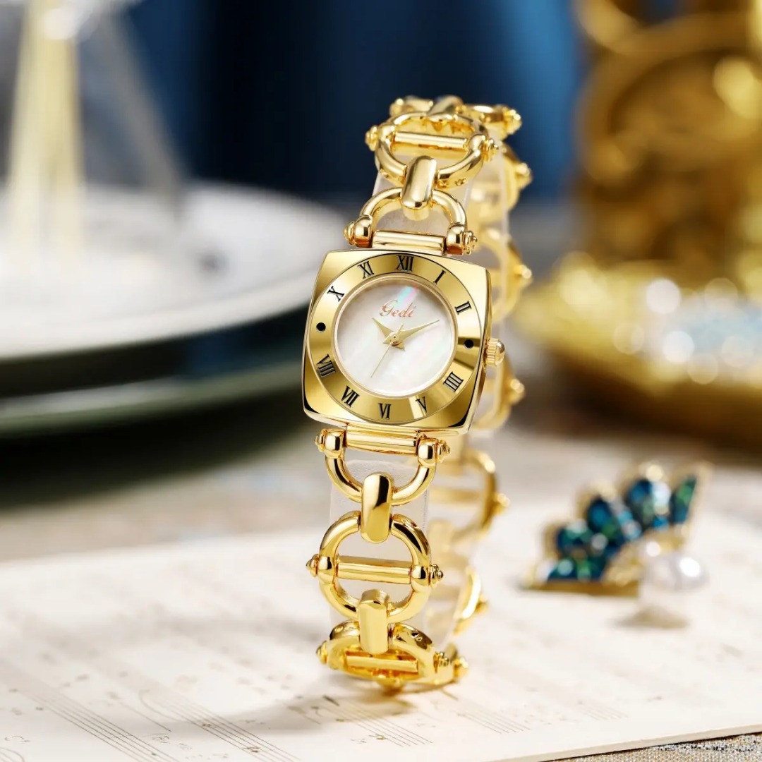 GEDI Luxury Bracelet Watch