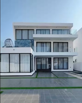East Lagon Villa
